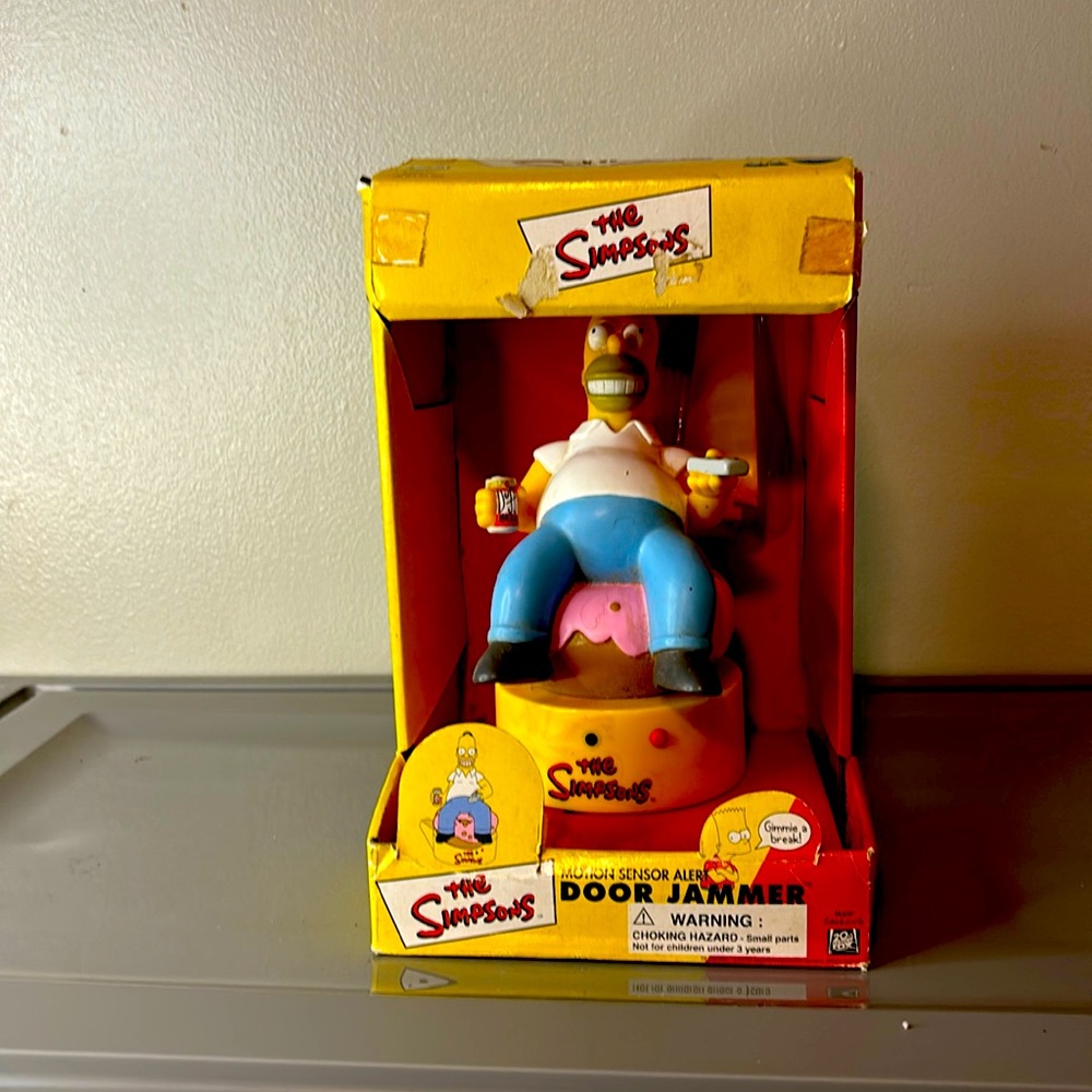 BART Simpson NWT Door Jammer never open. Excellent condition